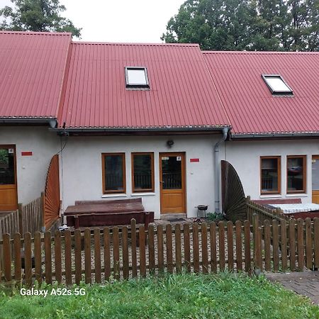 Domki Nad Jeziorem Karlowice Exterior foto